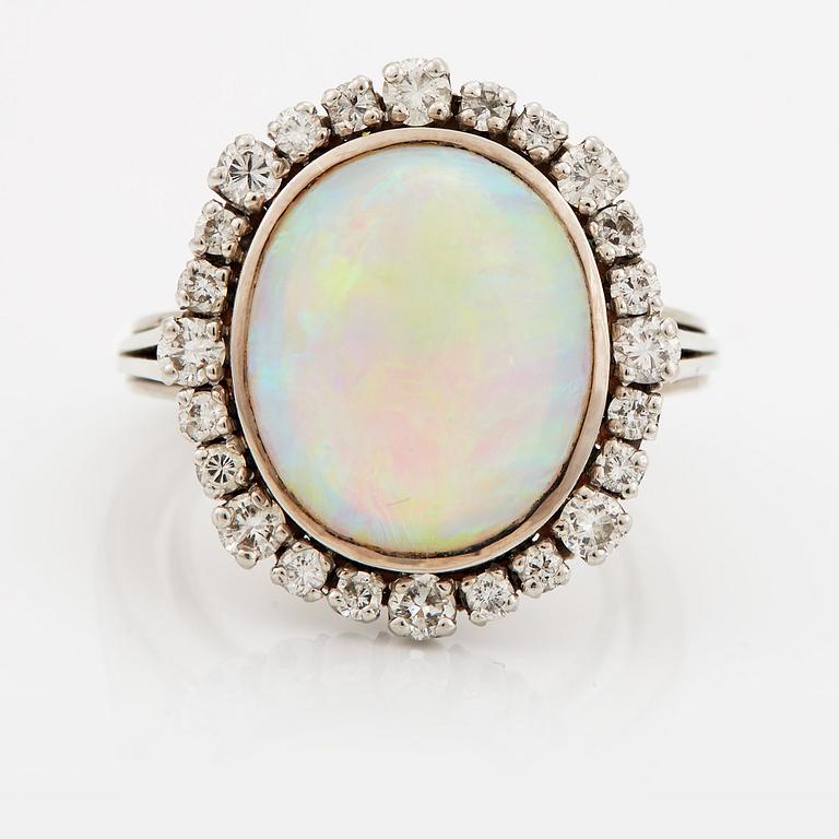 RING.