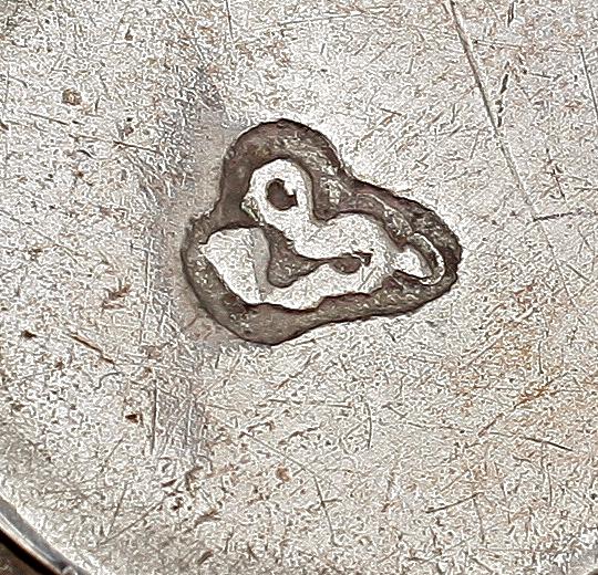 DOSOR, 4 st, silver, 1800/1800-tal. Totalvikt 129 g.