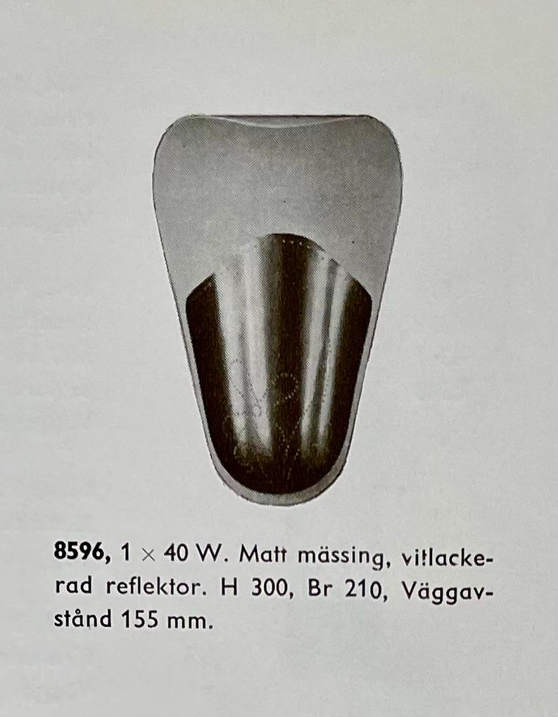 Haraldn Notini, a model "8596" wall light, Arvid Böhlmarks Lampfabrik, Sweden, 1940's/50's.