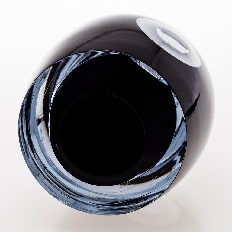 TIMO SARPANEVA,  lasiveistos "Claritas", signeerattu Timo Sarpaneva, Iittala 2006.