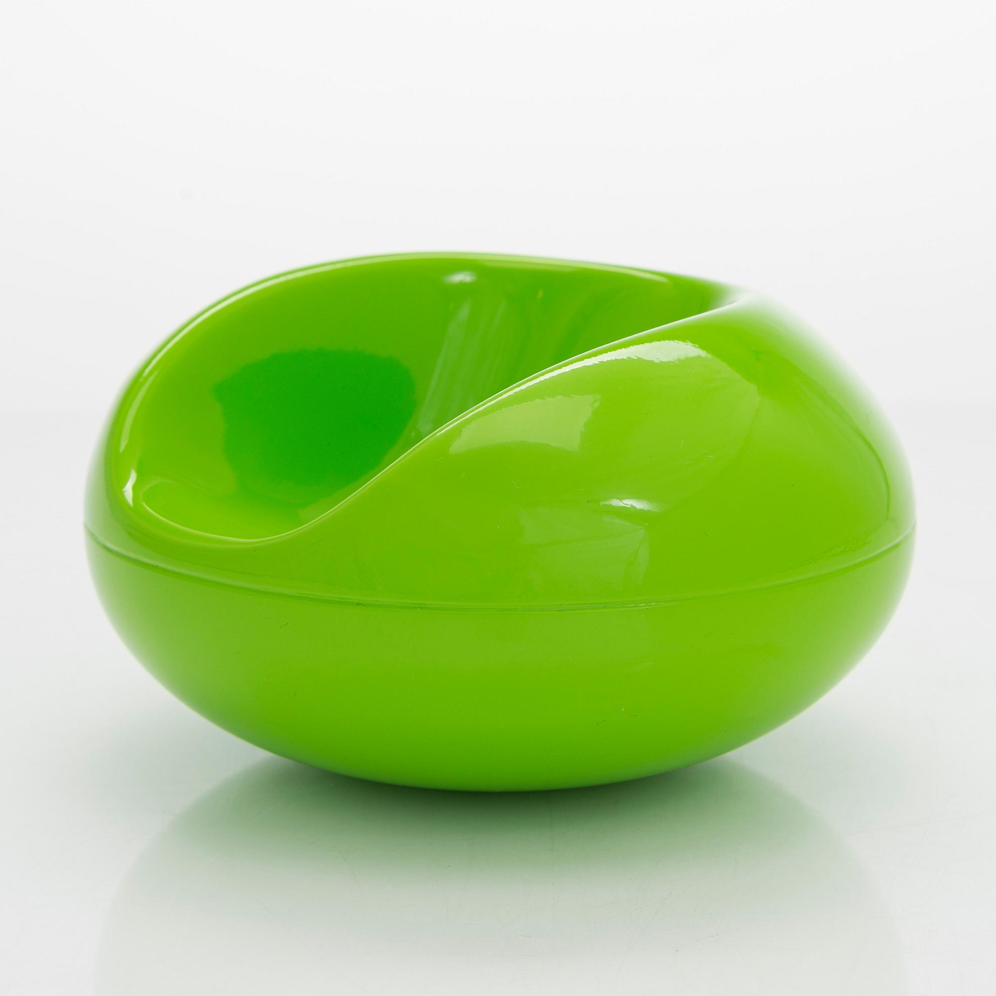 Eero Aarnio, miniatyyri, "Pastilli", Vitra Design Museum.