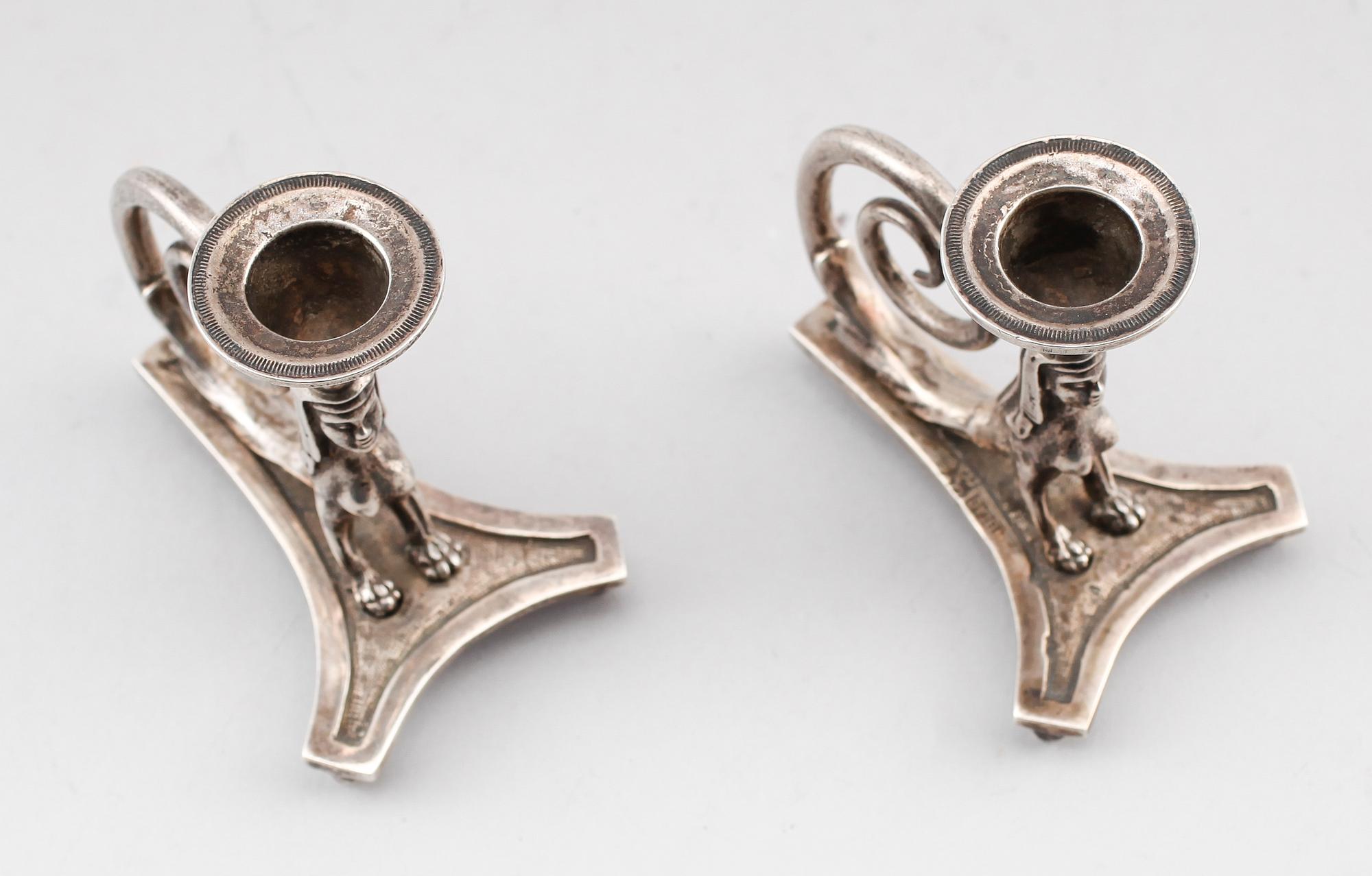 LJUSSTAKAR, 1 par, silver, Blau, empire.