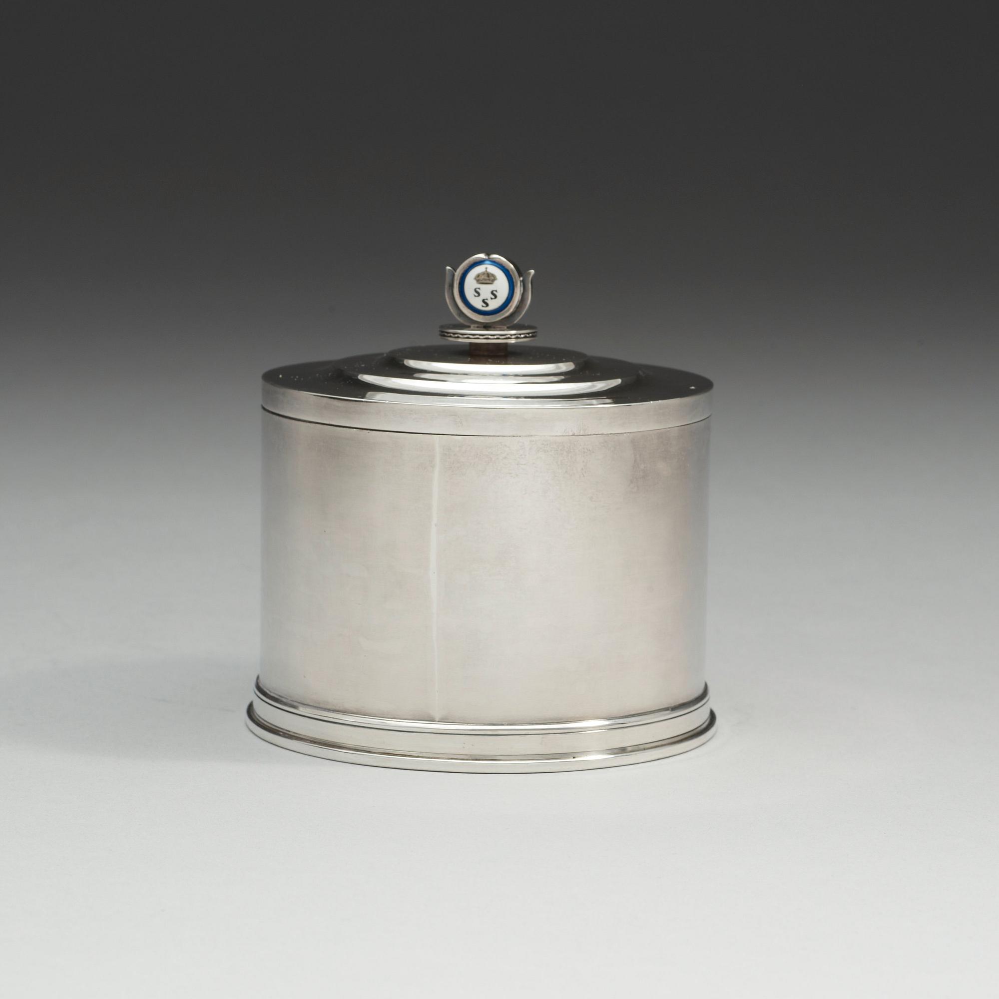 An Atelier Borgila sterling lidded jar, Stockholm 1936.
