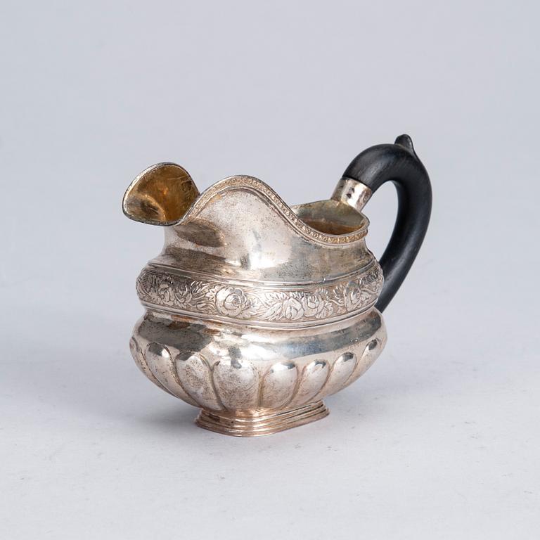 GRÄDDSNÄCKA, silver, Moskva 1835. Vikt 148,0 g.