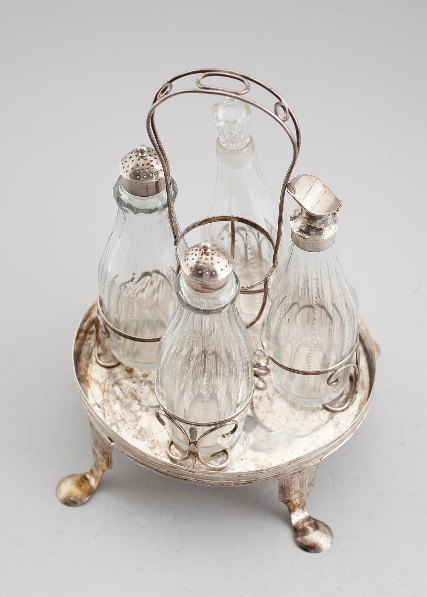 BORDSSURTOUT, silver, otydliga stämplar, 1800-tal.