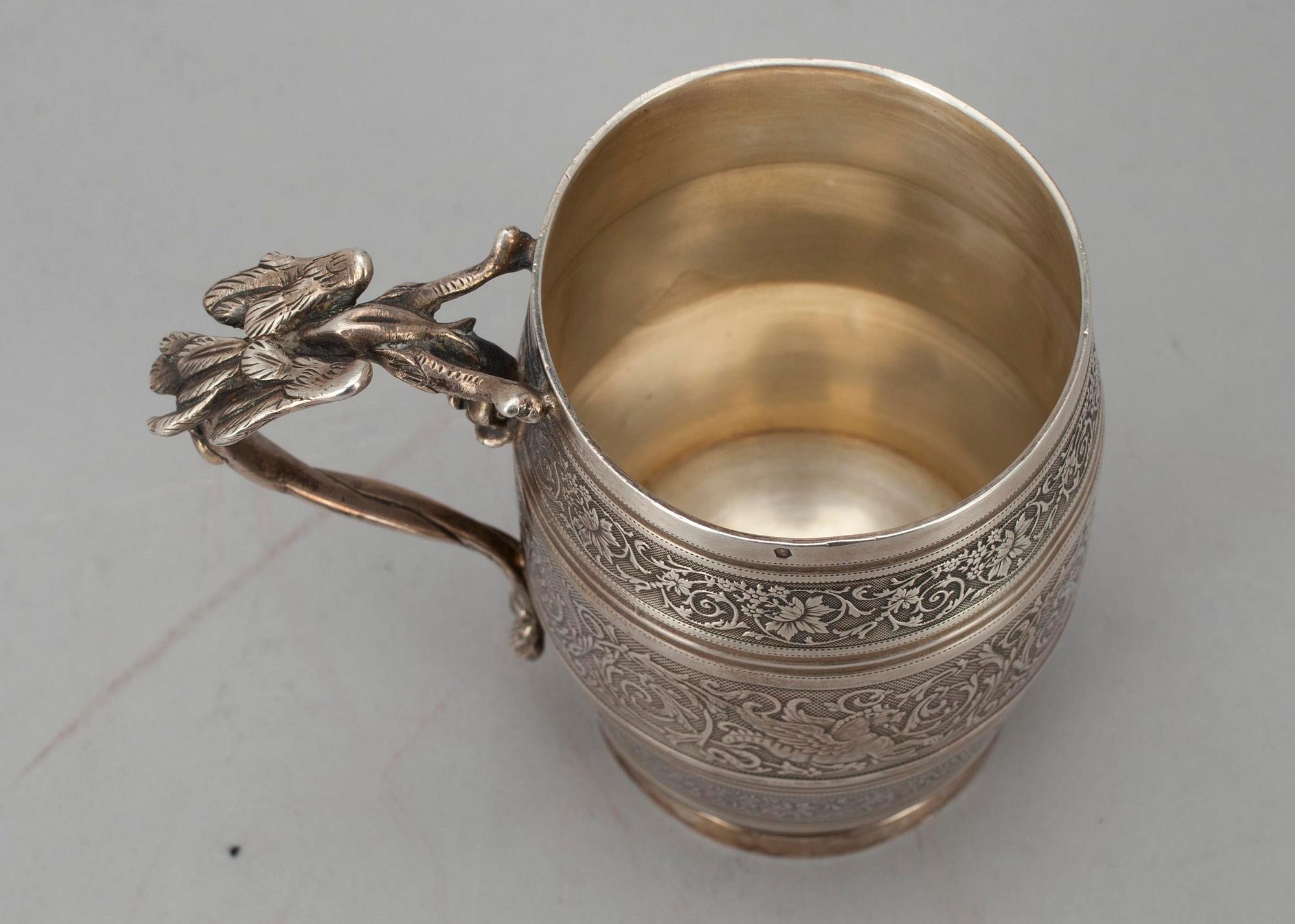 MUGG, silver, franska stämplar 925. 1800-talets slut. Vikt 218 g.