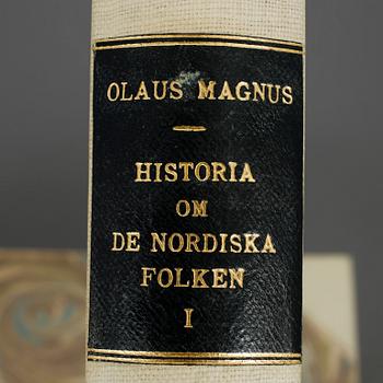 OLAUS MAGNUS, Historia om de nordiska folken, I-V, 1909-16.