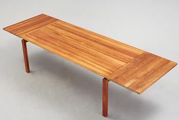 A 'Straight' dining table by Christina Strand and Niels Hvass by Carl Hansen, Tranekær Furniture AS, Denmark.