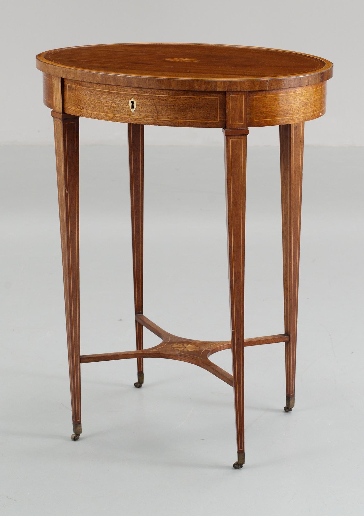 A late Gustavian circa 1800 table.