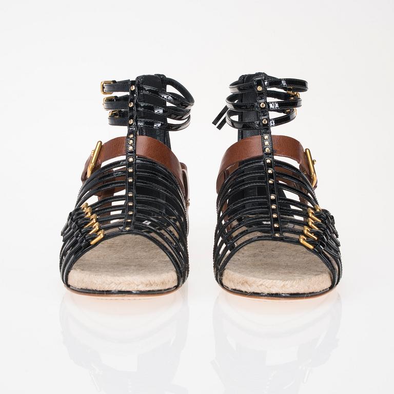 SKOR, MiuMiu.