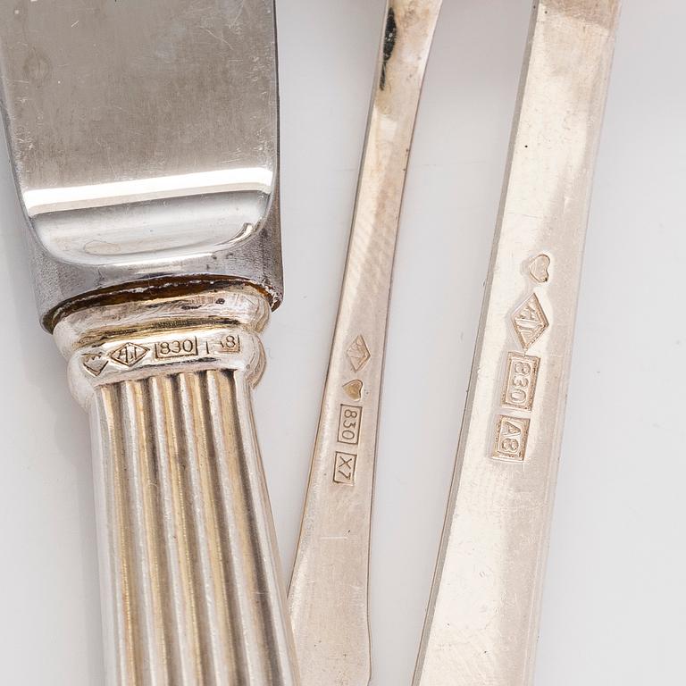 Mauno Honkanen,  a 36-piece set of 'Tähkä' silver cutlery, Tillander, Helsinki 1975 ja 1978.