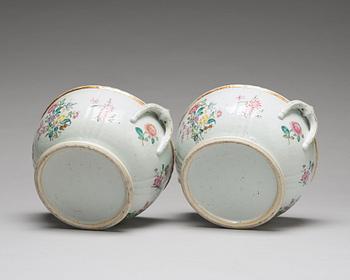 A pair of famille rose tureens with covers, Qing dynasty, Qianlong (1736-95).