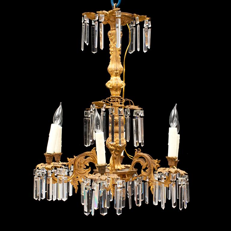 A late 19th century ceiling lamp.