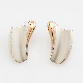 Poul Havgaard, Earrings "Conceive" silver and 14K gold, Lapponia 1991.