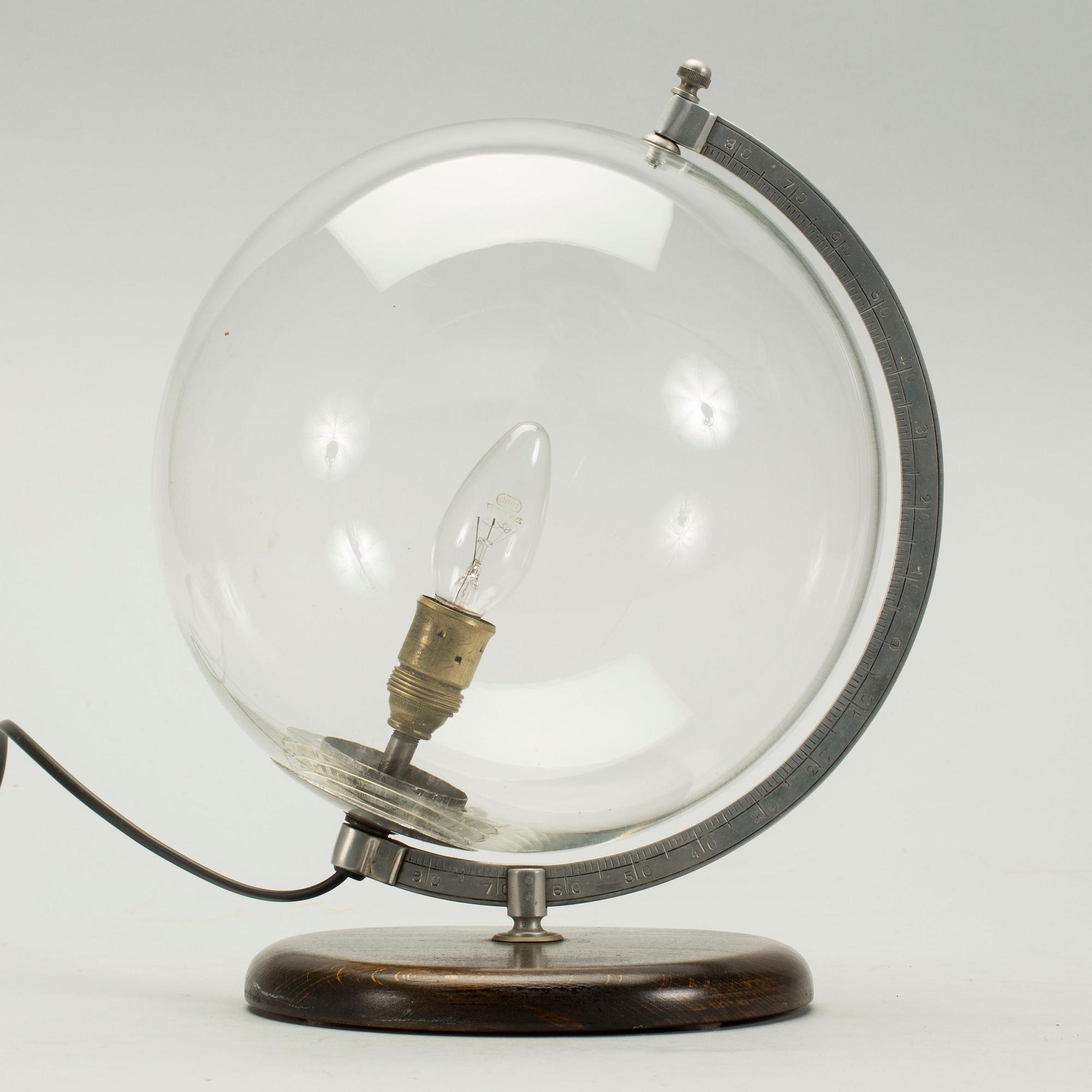 BORDSLAMPA, 1900-talets andra hälft.