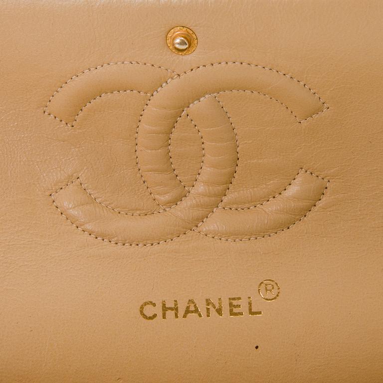 CHANEL, "Double Flap bag", LAUKKU.
