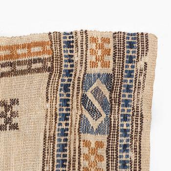 Märta Måås-Fjetterström, draperier, 2 st, "Blå essbård" (även kallad S-bård), inplock på linnebotten, ca 245-54 x 152-160 cm, signerade MMF.