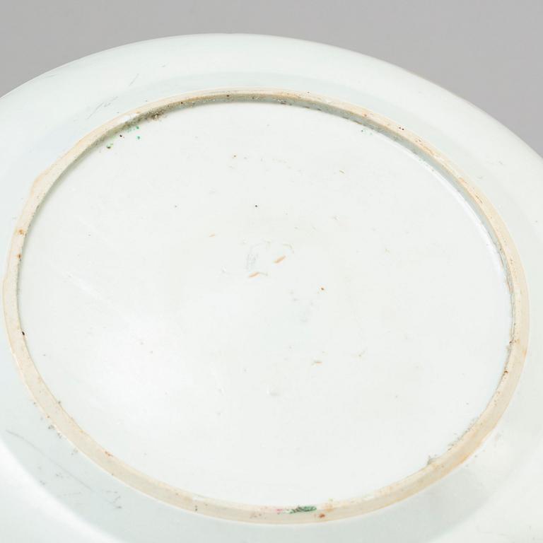 10 famille rose dishes, Qing dynasty, late 19th century.