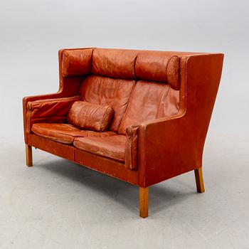 Børge Mogensen, leather sofa, model 2192 "Coupé". Fredericia Furniture, Denmark, later part of the 20th century.