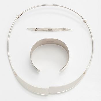 Pekka Piekäinen, necklace, bracelet and brooch, silver, Platinoro, Turku 2000 - 2009.