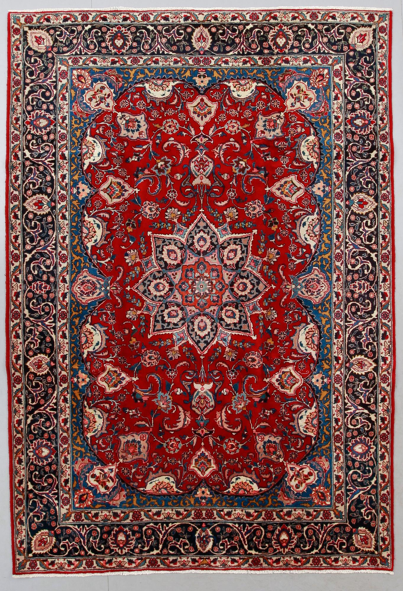 MATTA, Meshed, ca 285 x 197 cm.