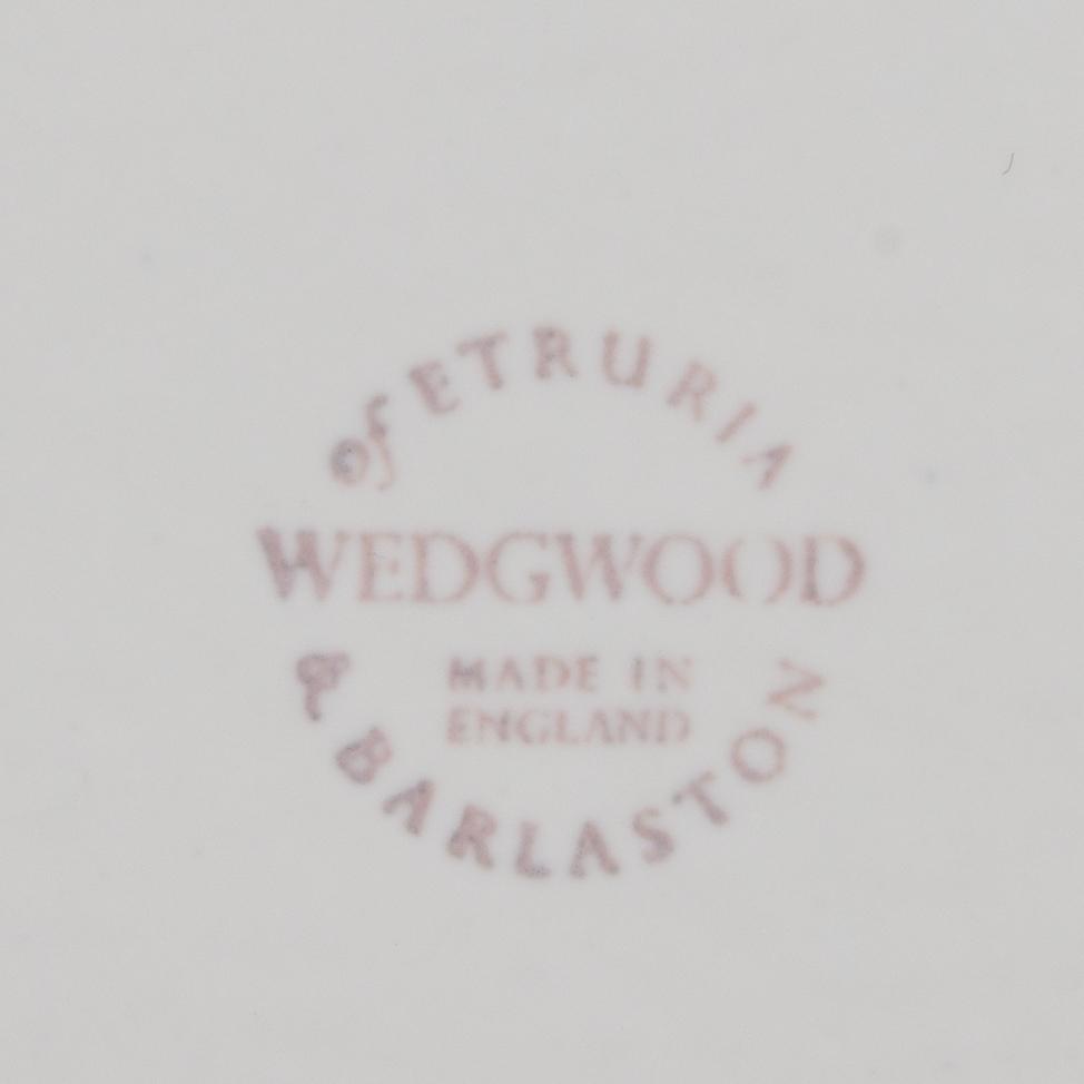 Plates, 6 pcs, Wedgwood of Etruria & Barlaston, England, 20th century.