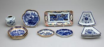 PARTI PORSLIN, 12 delar, mest Kina och 1800-tal.