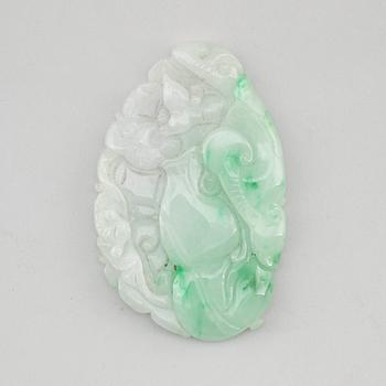FIGURIN, nefrit/grön sten, Kina, 2000-tal.