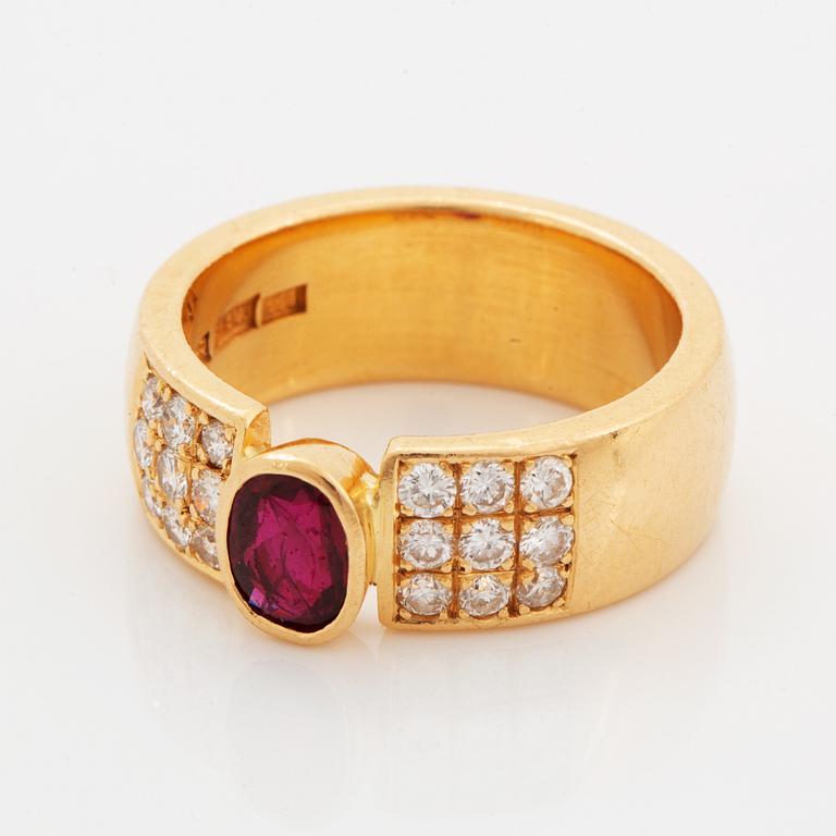 Ruby and diamond ring, Hans Rosin.