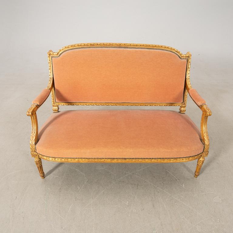 Soffa Louis XVI-stil 1900-talets första hälft.