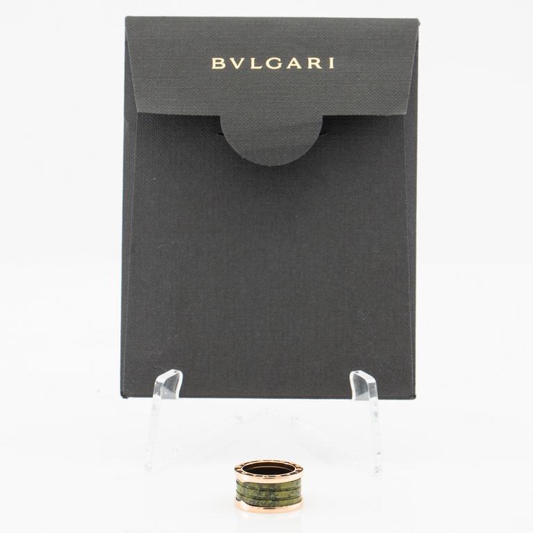 Bulgari ring B.zero1 roséguld med grön marmor.