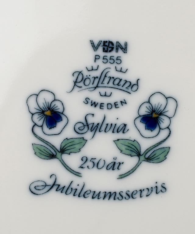 MATSERVIS, 44 del, porslin, "Sylvia", Sylvia Leuchovius, Rörstrand.