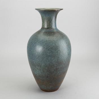 GUNNAR NYLUND, a large stoneware vase from Rörstrand Sweden.