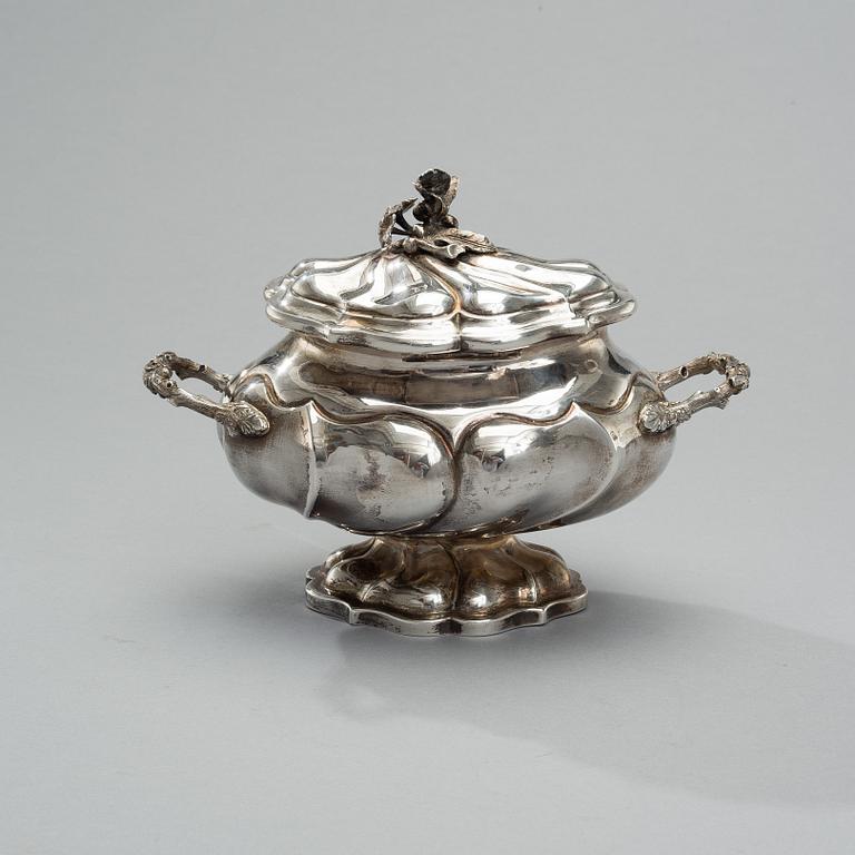 SOCKERSKÅL, silver, Litauen, Vilnius 1858, Daniszewski vikt 836 g.