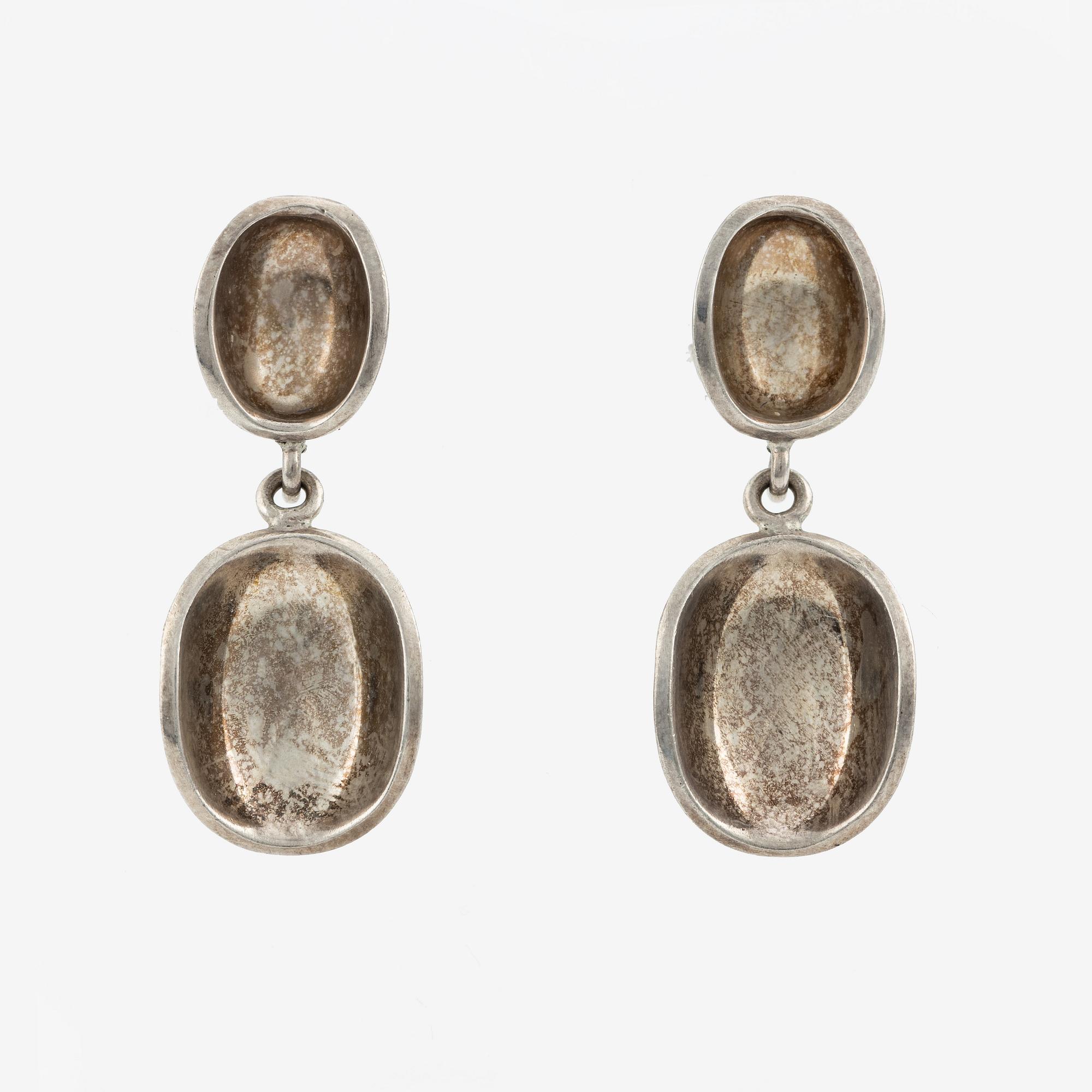 Stigbert, brooch and a pair of earrings, silver,.