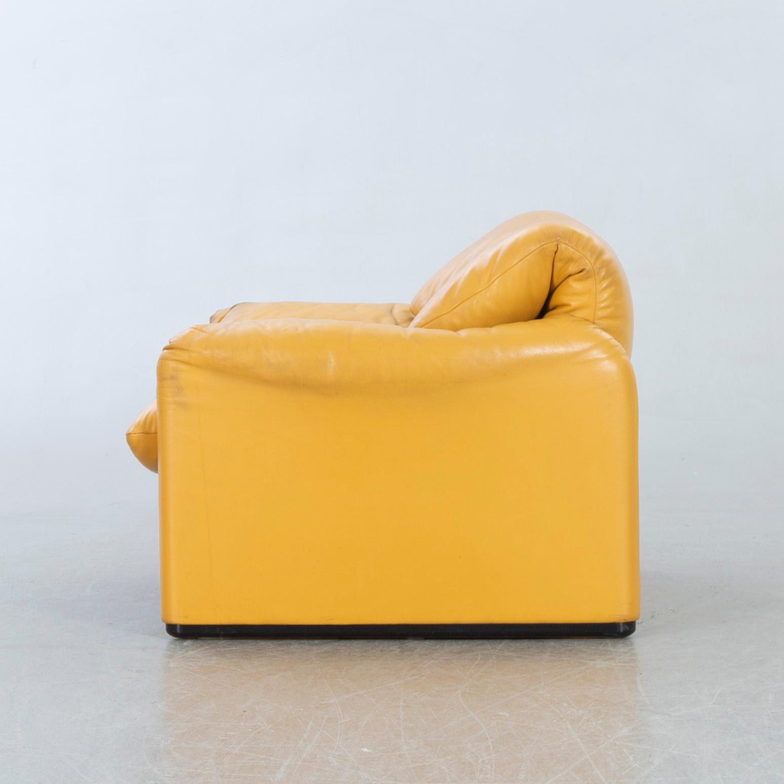 VICO MAGISTRETTI, fåtölj "Maralunga", Cassina 1900-talets senare del.