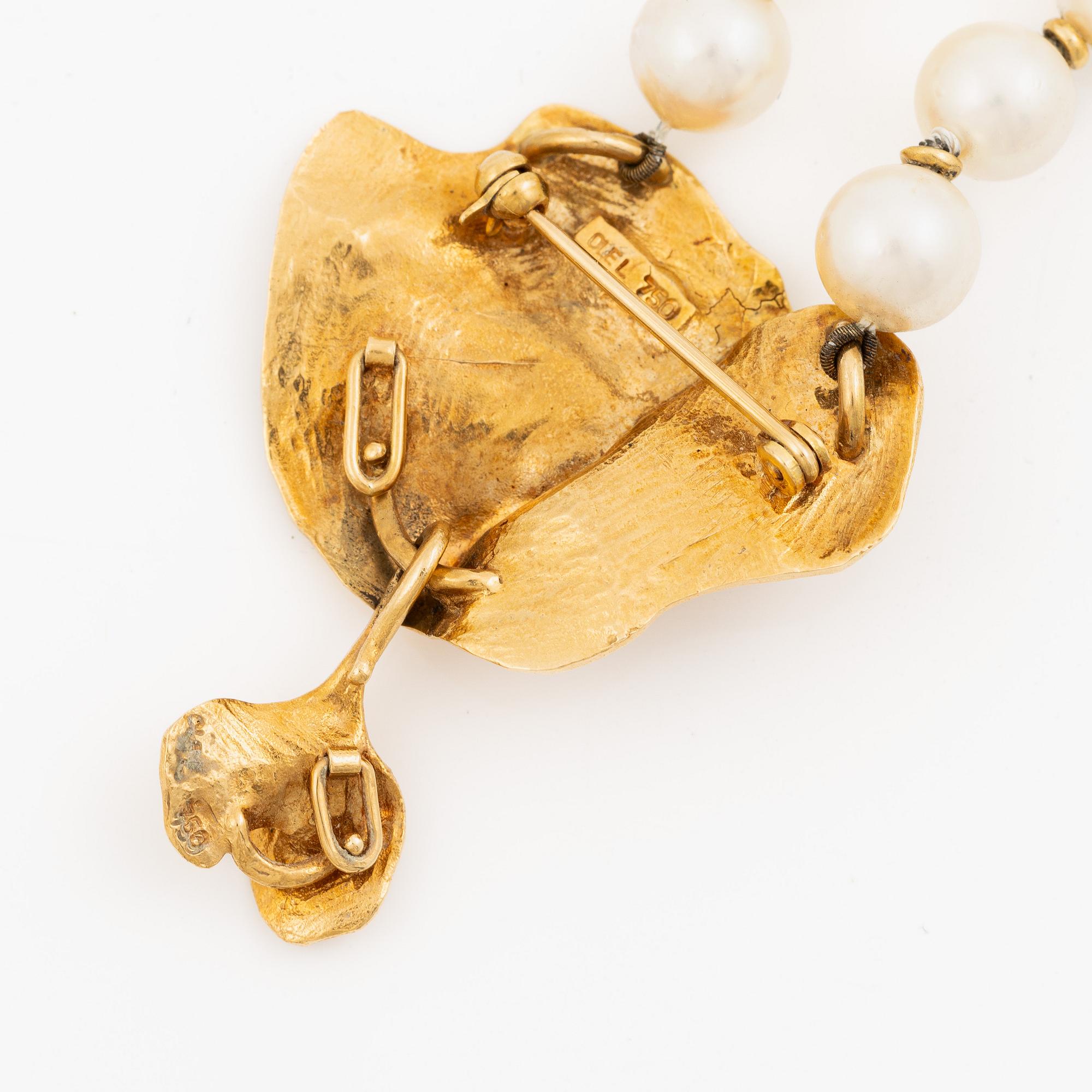 Collier med hänge/lås Ole Lynggaard 18K guld med odlade pärlor.