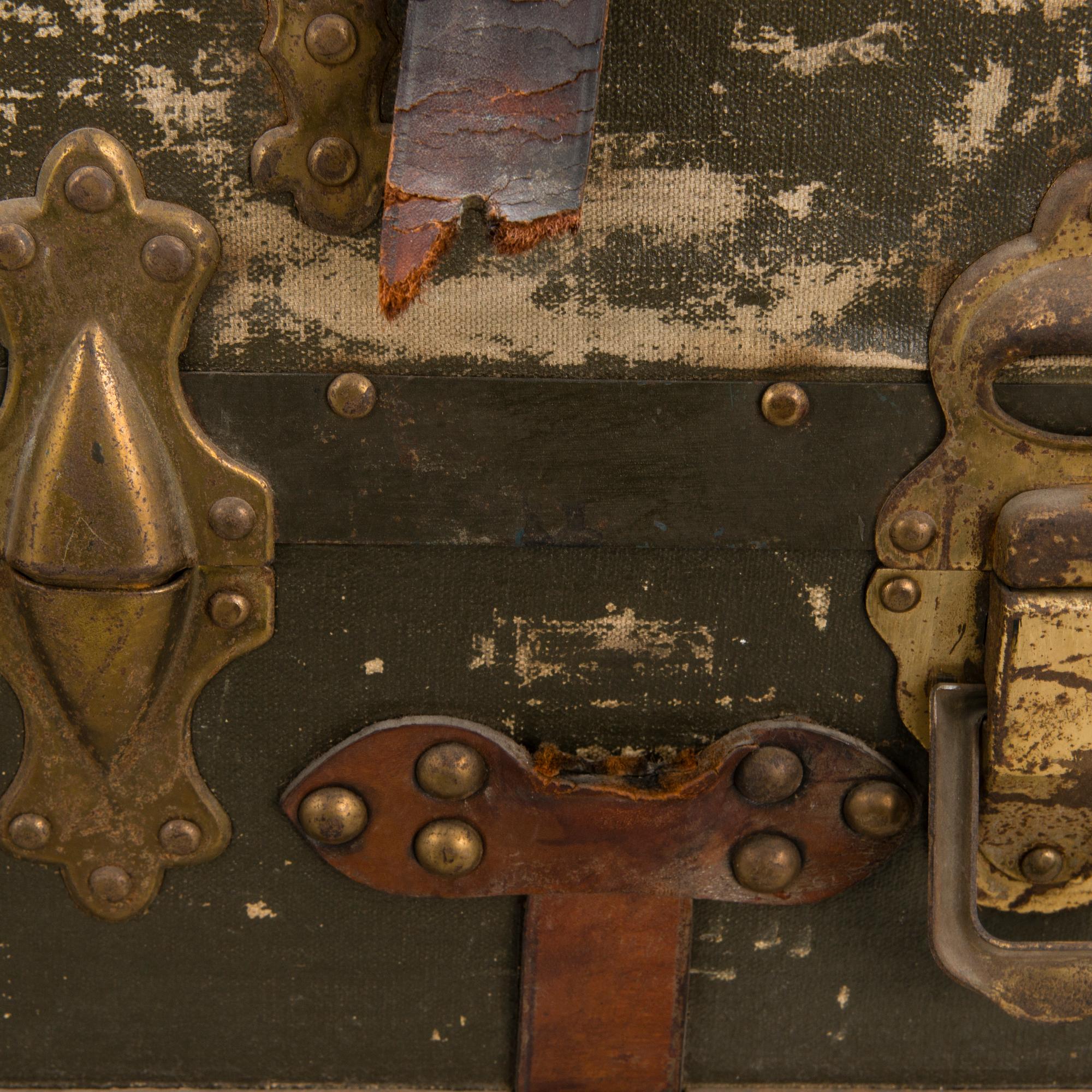 An early 20th Century trunk by The Belber Trunk & Bag Co, New York.