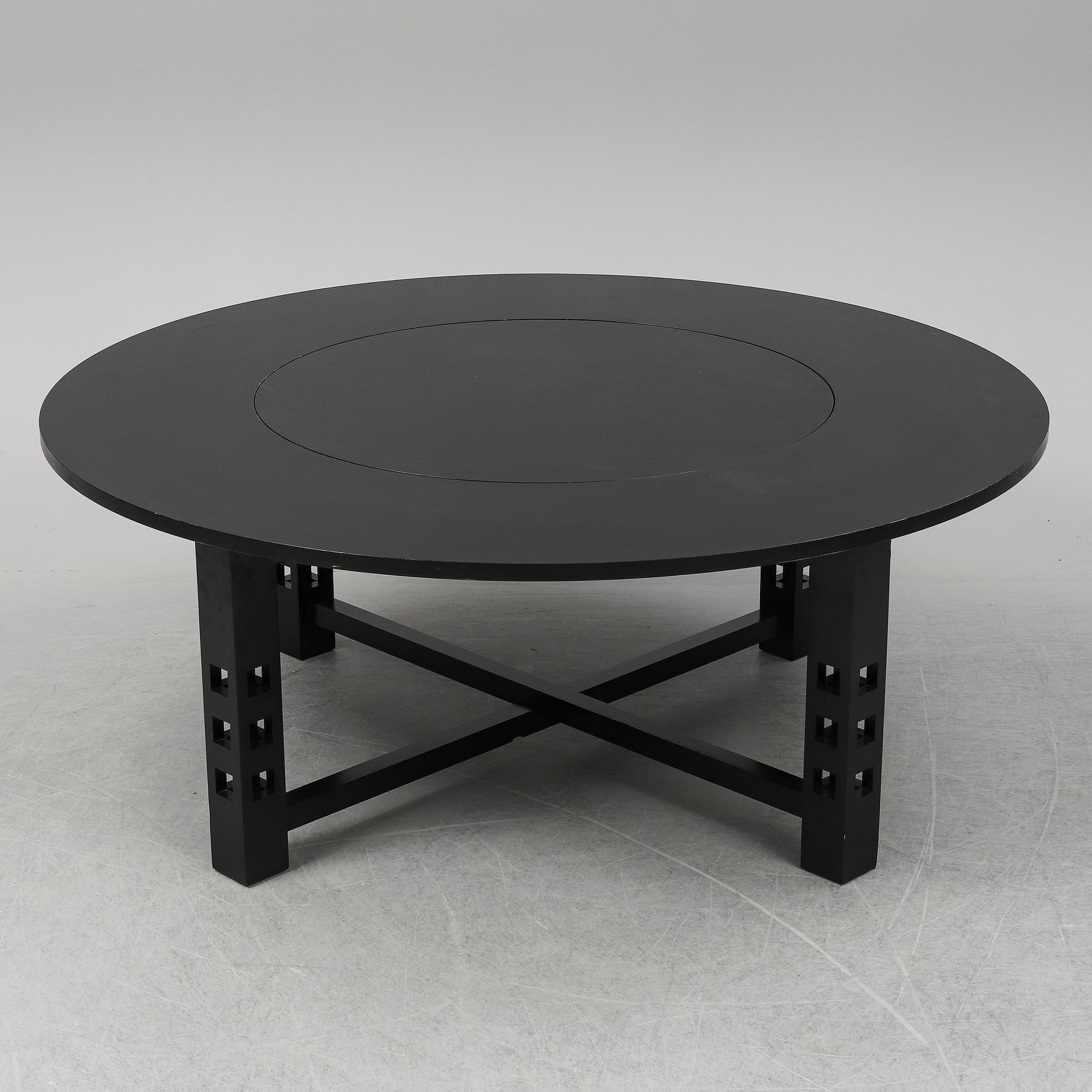 CHARLES RENNIE MACKINTOSH, bord, Cassina, Italien.