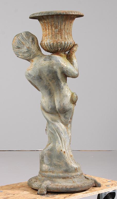 TRÄDGÅRDSURNA, gjutjärn, 1900-tal.