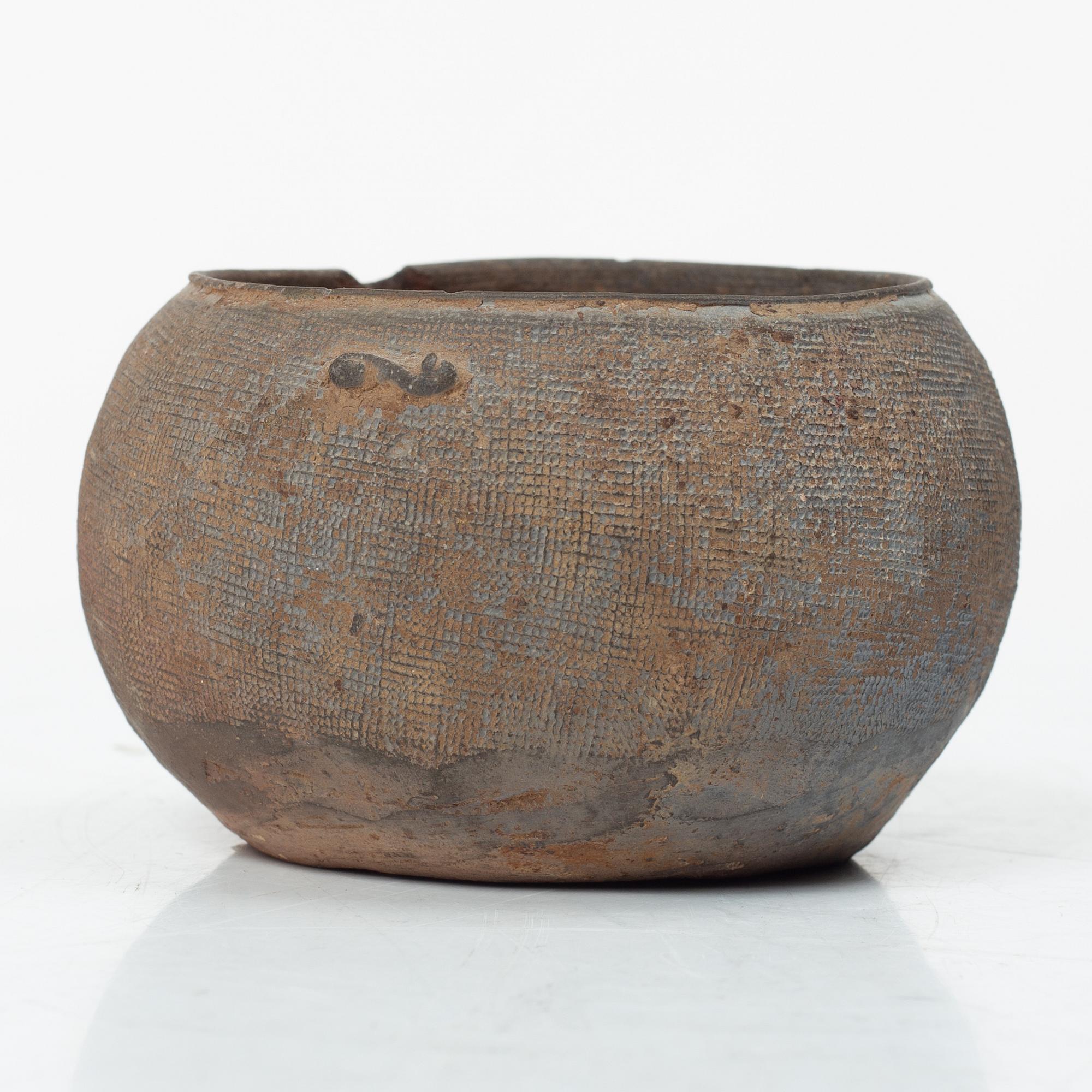 Skål, lergods. Kina, sen Zhoudynasti, omkring 300-200 f.Kr.