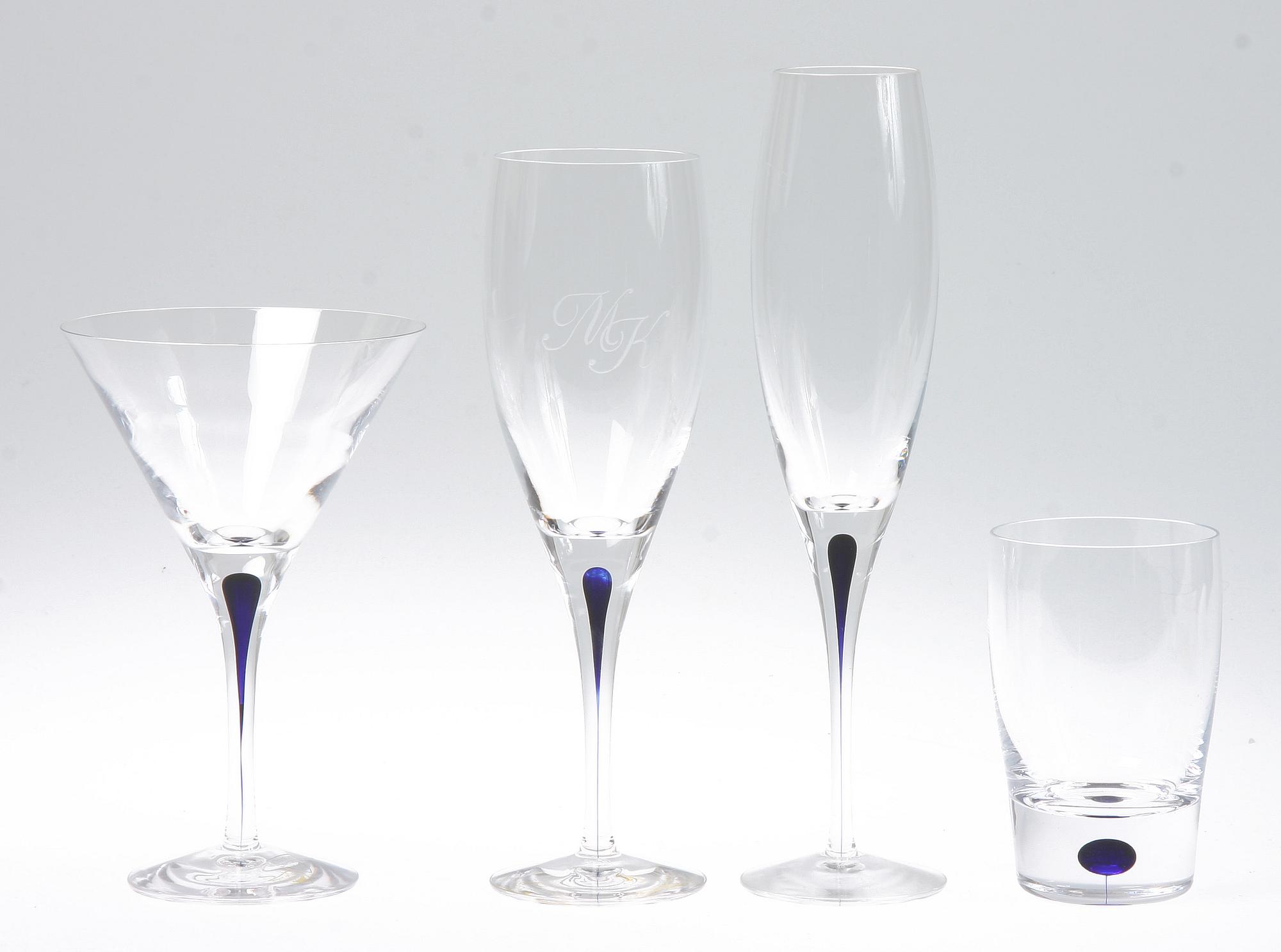 GLASSERVIS, 24 delar, "Intermezzo", Erika Lagerbielke, Orrefors, modellen formgiven 1985.