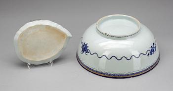 BÅLSKÅL samt FAT, porslin, Kina. Jiaqing (1796-1820).