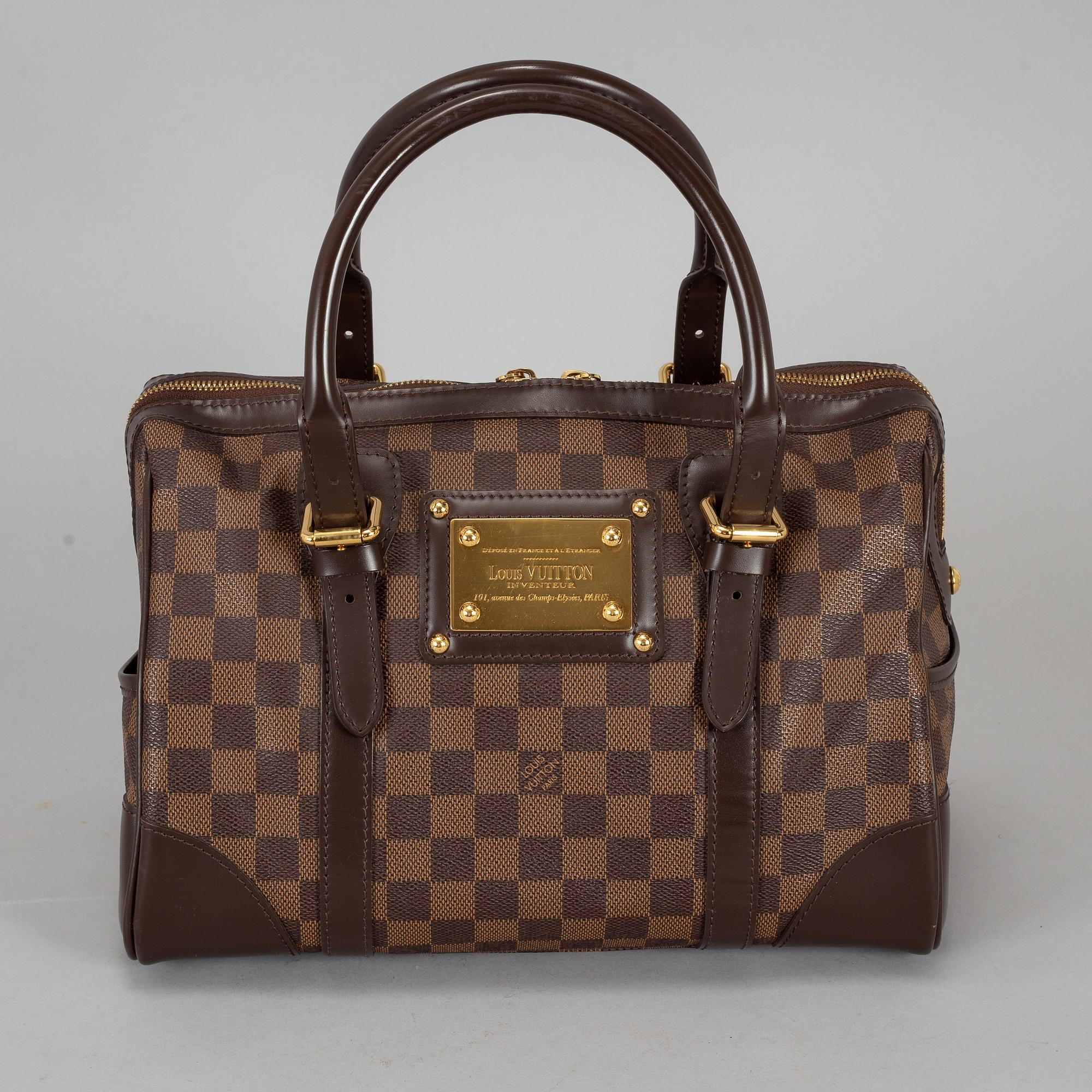 LOUIS VUITTON, a Damier Ebene 'Berkeley' handbag.