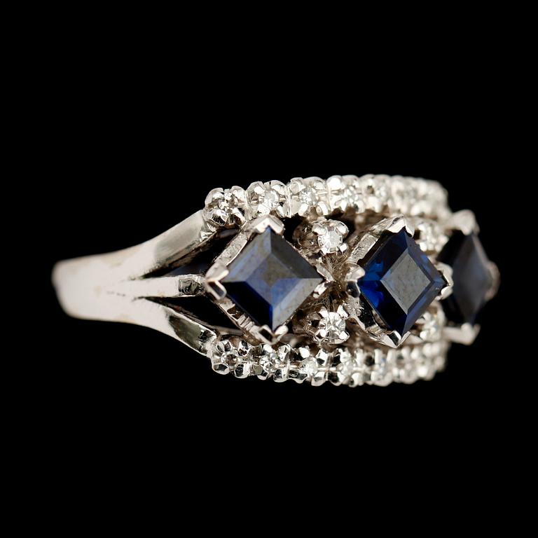 RING, 18 k vitguld, safirer och briljantslipade diamanter.