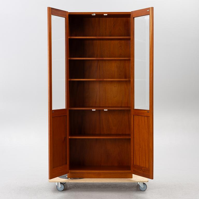 Göran Malmvall, a display cabinet, 'KA-72', Karl Andersson & Söner, Huskvarna.