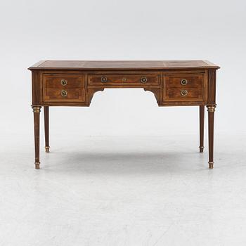 Skrivbord, Directoirestil, omkring år 1900.