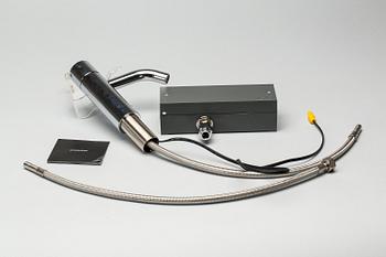 KRAN för tvättställ, Vola, "RB1E", Design Arne Jacobsen. 2000-tal.