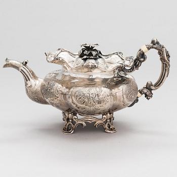 A silver teapot, unknown maker's mark F.G, assay master mark Dimitri Ilyich Tverskoy, Saint Petersburg, Russia 1844.