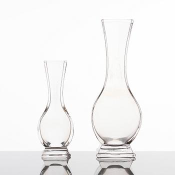 A set of two Chinese Beijing glass vases, Qing dynasty.